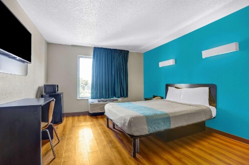 Motel 6-Raleigh, NC - North image 10