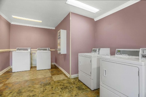 Motel 6-Raleigh, NC - North image 20