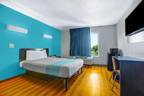 Motel 6-Raleigh, NC - North image 4
