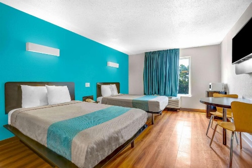 Motel 6-Raleigh, NC - North image 8